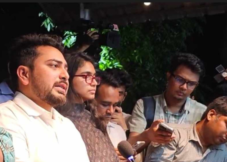 প্রধান উপদেষ্টার কাছে এনসিপির ৫ দাবি 1 64254201 5A7E 4459 9B4A C4F77ECBD3DA