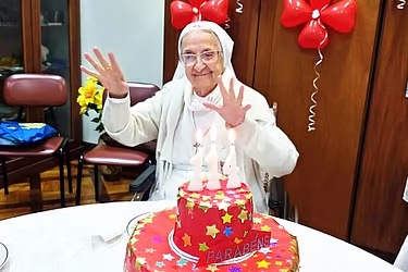 বিশ্বের সবচেয়ে বয়স্ক ব্যক্তি মারা গেছেন 1 6B934C3D 8A1C 43CA A913 E303DC62DAE6