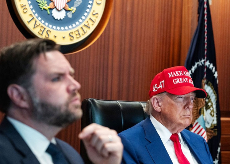 মার্কিন হামলার পর ইরানের প্রতিক্রিয়ার অপেক্ষায় বিশ্ব 1 33234B22 A72C 4AEA BF68 9A16F5AC8382