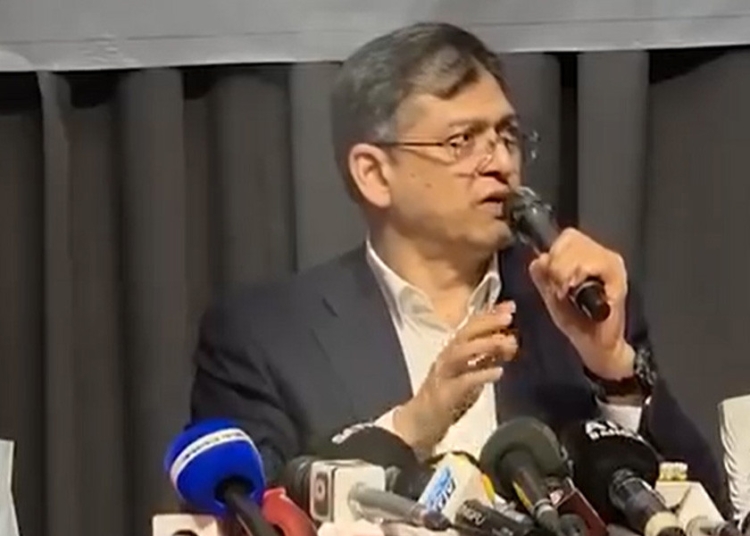 পিআর পিআর করে সমাবেশ করছে একটি দল : সালাহউদ্দিন আহমদ 1 430F5B0A 67FB 4A10 A0DE 14AE016DAF58