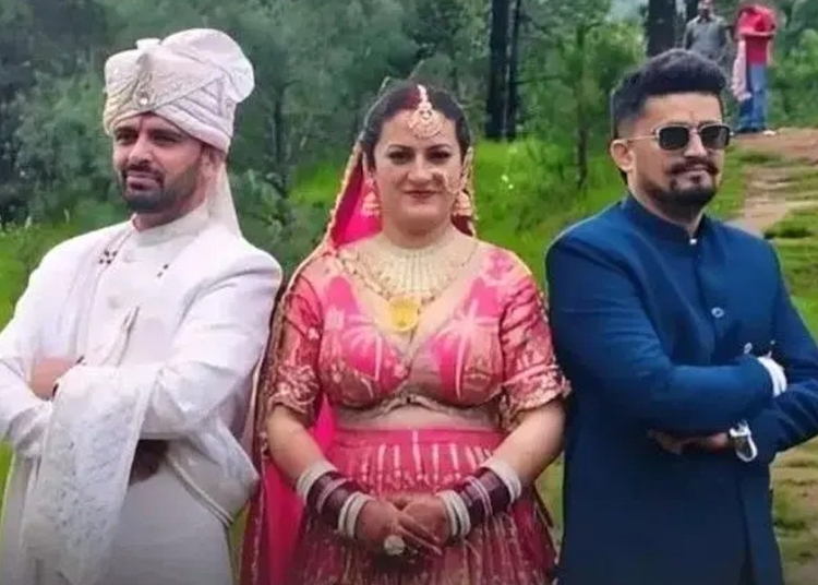 এক নারীর সঙ্গে দুই ভাইয়ের বিয়ে 1 AC8D1806 5926 4EA0 9FCE BD4766FC33B2