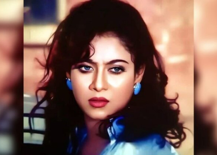 ৬ বছরেও চলচ্চিত্রের পর্দায় ফিরতে পারলেন না শাবনূর 1 61ABE71C 2376 4FE5 9F98 F3F235557E7F