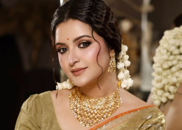 পরীমনির বিরুদ্ধে ব্যবসায়ী নাছিরের মামলা চলতে বাধা নেই 1 A46348B2 CC21 4EFC A32E 7E7607AD9ACA