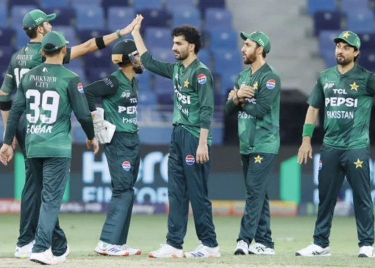 ওমানকে বড় ব্যবধানে হারিয়ে এশিয়া কাপ শুরু পাকিস্তানের 1 B5929E70 BC84 4CC5 AA1F 8280BCD61C51