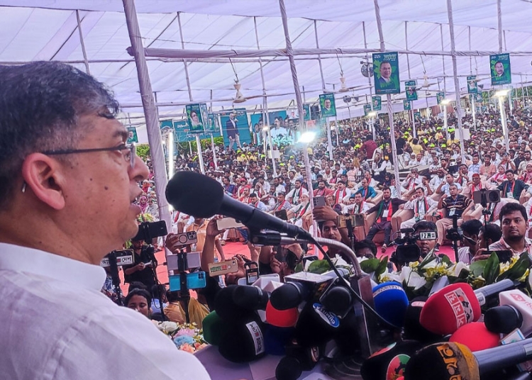 ধর্ম নিয়ে রাজনৈতিক ব্যবসা চলবে না : সালাহউদ্দিন আহমদ 1 C787FB5B 3558 4869 B4DA D3B1E2487B78