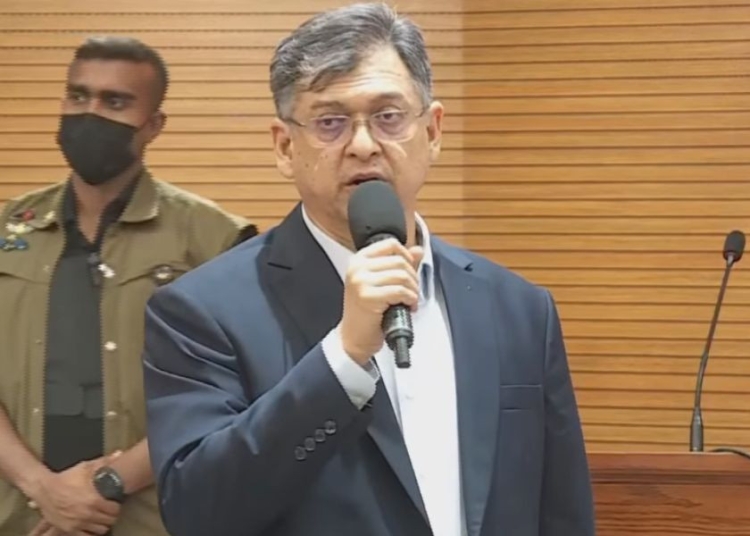 ফেব্রুয়ারির প্রথমার্ধে নির্বাচন না হলে আঞ্চলিক নিরাপত্তা হুমকির মুখে পড়তে পারে : সালাহউদ্দিন 1 DEAF390B E7DF 42A3 BDE0 B1F02D1FB528