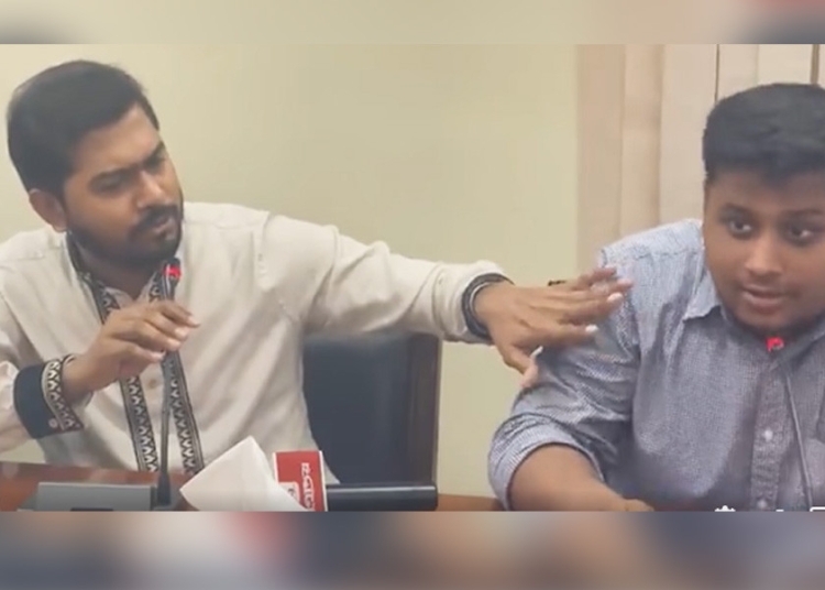 নুরকে থামিয়ে দিলেন হাসনাত, ছুড়লেন চ্যালেঞ্জ 1 5668E989 A0FA 471D 8CA7 E18791351281