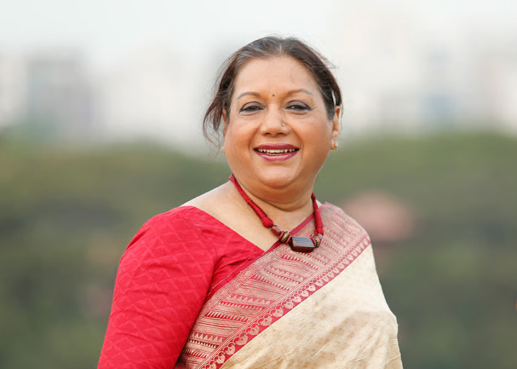 কবরীর শেষ সিনেমা কি মুক্তি পাবে? 1 FCE788D9 767E 48BD 826B FDCAC980D685