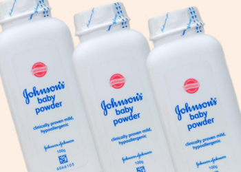 জনসন পাউডার ব্যবহারে ক্যান্সার, ৪ কোটি ডলার জরিমানা 5 8B4CD964 226F 4E24 9AFE B3878F197EC2