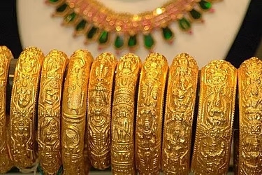 সোনার দাম ভরিতে আরও তিন হাজার টাকা বাড়ছে 1 28C6C44E 7B03 4741 990B CE40B61570D1