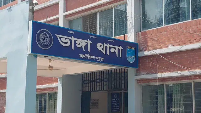 ঢাকা-ভাঙ্গা এক্সপ্রেসওয়ের সার্ভিস লেন থেকে নারীর মরদেহ উদ্ধার 1 6eeebce8ded835de9fa87a14b75a2709 69956425aa843