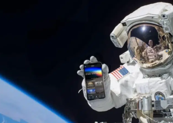 মহাকাশে স্মার্টফোন ব্যবহারের অনুমতি 4 news 1770523123842