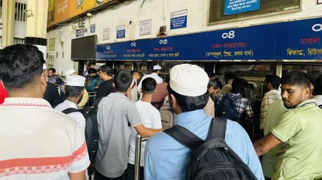 কমলাপুরে ভিড় থাকলেও নেই শিডিউল বিপর্যয় 1 3f858ec23a524ca161184a331647f887 69ba5d92b65a8