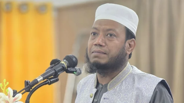 এমপি আমির হামজার বিরুদ্ধে শতকোটি টাকার মানহানি মামলা 1 4be32f8c158d5df1a7646dd06db590c0 69ca5f6dd3116