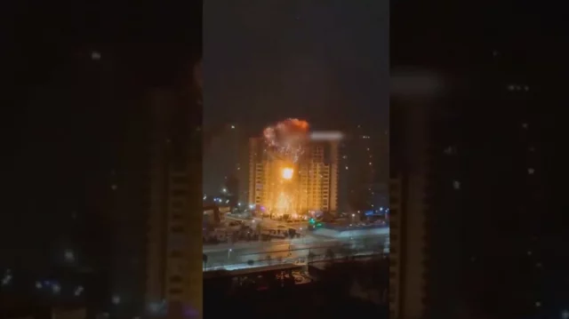 বাহরাইনে মার্কিন সেনাদের অবস্থানরত হোটেলে ইরানের হামলার দাবি 1 98e062315f241b199ef046b7da538857 69aff54def3f0