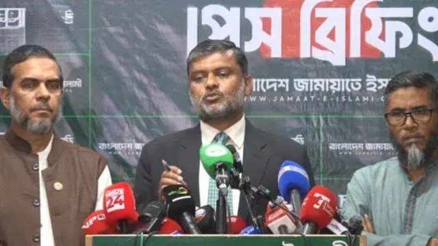জাতীয় নির্বাচন বাদ দিয়ে শুধু গণভোট বাতিল চাচ্ছেন কেন, প্রশ্ন শিশির মনিরের 1 c0cd7a82ac8408acf8f637c88635be9b 69a6657118fc4 1