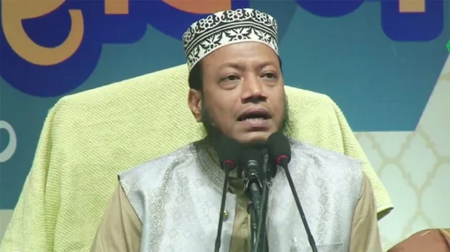 জ্বালানি ও বিদ্যুৎমন্ত্রী টুকু আপাদমস্তক নাস্তিক ও ইসলামবিদ্বেষী: মুফতি আমির হামজা 1 c555ca3c26c26f01af884299eeffa0ce 69c744b5b7dad
