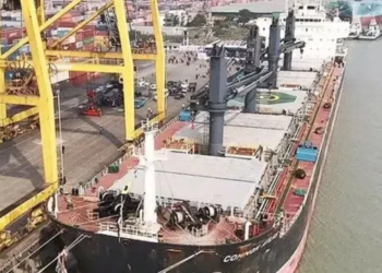 ১২ দিনে ১৬টি জ্বালানি জাহাজ চট্টগ্রামে, আরও তিনটি পথে 7 cf567c4a5171b8d4f3f0a390a48d1553 69b4eb22ce5fe