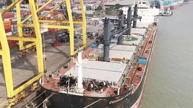 ১২ দিনে ১৬টি জ্বালানি জাহাজ চট্টগ্রামে, আরও তিনটি পথে 1 cf567c4a5171b8d4f3f0a390a48d1553 69b4eb22ce5fe