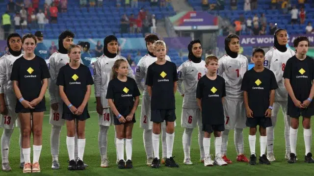 অস্ট্রেলিয়ার আশ্রয় ছেড়ে বাড়ির পথে ইরানের আরও ৩ নারী ফুটবলার 1 d1020932725c18b09ccdac1eea045cad 69b6b83c36ed2