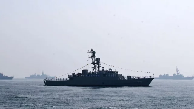ভারতের অনুষ্ঠানে আসা ইরানি রণতরী ডুবায় প্রশ্ন উঠেছে নয়াদিল্লির ওপর 1 e01df60545034d90eb29ef16be2a5d8b 69aa44de6888a