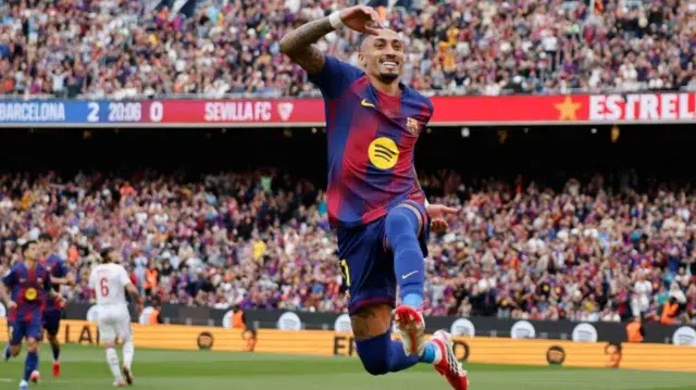 রাফিনিয়ার হ্যাটট্রিকে সেভিয়াকে উড়িয়ে দিলো বার্সেলোনা 1 e44b8066caa15cea95ff9dc82c9afaf1 69b77d9167340