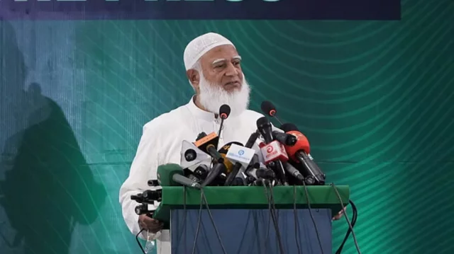 এই মুহূর্তে মধ্যপ্রাচ্যে চলমান যুদ্ধ বন্ধ করার আহ্বান জামায়াত আমিরের 1 f9d83771f19988cce353f5ff322f45d1 69c61eb6cb290