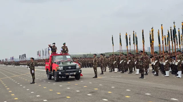 দেড়যুগ পর স্বাধীনতা দিবসে ফিরছে কুচকাওয়াজ, থাকবে সশস্ত্র বাহিনীর প্রতিরক্ষা প্রদর্শনী 1 fb28c65ec408baf06cc7a481ae0069de 69c1619a91f26