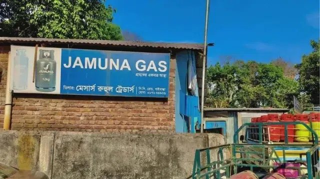 এলপিজি সিলিন্ডারের দাম বেশি নেওয়ায় ব্যবসায়ীকে জরিমানা 1 c334ded256da77cb8e99c8c2cfd876a9 69d2d24261e40