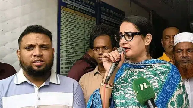 পরিবারের দিক থেকে আমি রাজকপালী’, ৫০২ ভরি স্বর্ণ নিয়ে নিপুণ রায়ের বক্তব্য 1 cf0f6293960774044e65a9d634d61a8b 69ee2d4d19224