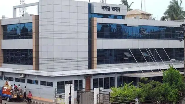 বরিশালে ফুটপাত দখলমুক্তের নির্দেশ 1 dd3b5c51b540abd74599f9fb08978f82 69d09303ef9b8