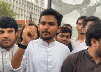 তোমরা বন্দুক-কামান নিয়ে আসলে আমরা ইটপাটকেল হাতে নিবো না’ 3 06feb53ea357f8f2df647337b8699baa 6a116f382cc70