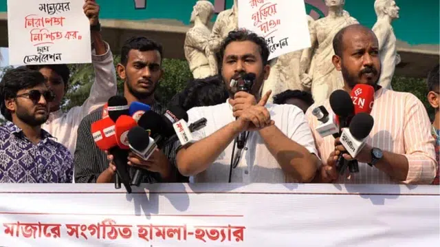শাহ আলীর মাজারে হামলার ঘটনায় জামায়াত আমির শফিকুরের ক্ষমা চাওয়া উচিত: ছাত্র ফেডারেশন 1 095886abc396aa41d9fc569b6086ba86 6a0b3151dc986