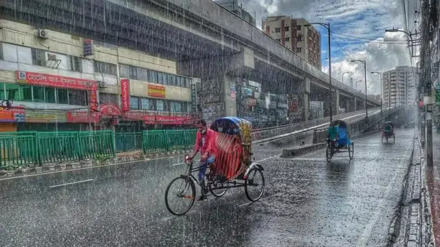 ঈদের দিনেও ঢাকায় বজ্রসহ বৃষ্টির আভাস, বাড়তে পারে ভ্যাপসা গরম 1 5930697c63f068ec66bc1b94e751bb6c 6692b545ae03d