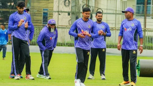 বৃষ্টির শঙ্কা নিয়ে আজ মাঠে গড়াচ্ছে সিলেট টেস্ট 1 64a0b82c28226c3358f7c75a74d3204f 6a07969071382