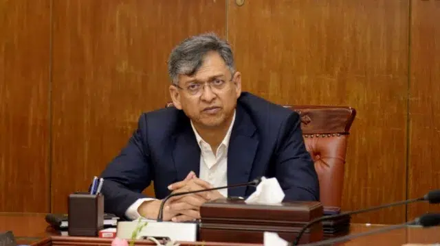 সেনা সদস্যদের ব্যারাকে ফেরানো নিয়ে স্বরাষ্ট্রমন্ত্রীর বার্তা 1 8a4562bd3ee9b56b98c53b00807aa938 69fc52861acee