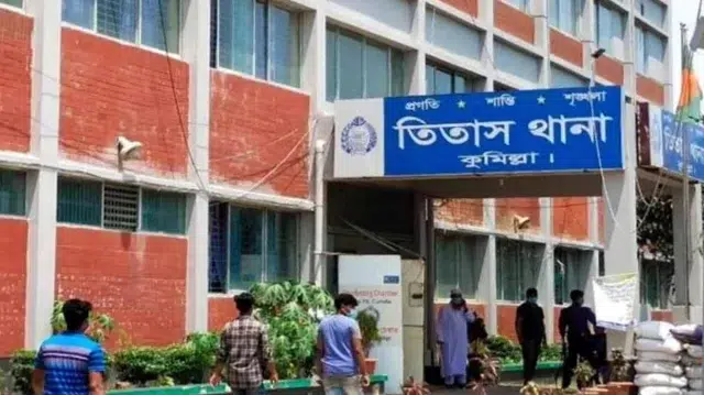 কুমিল্লায় হত্যা মামলার আসামিকে কুপিয়ে হত্যা 1 ab993708f4e23ed62104b10a05ecfccb 6a02e807ce29f