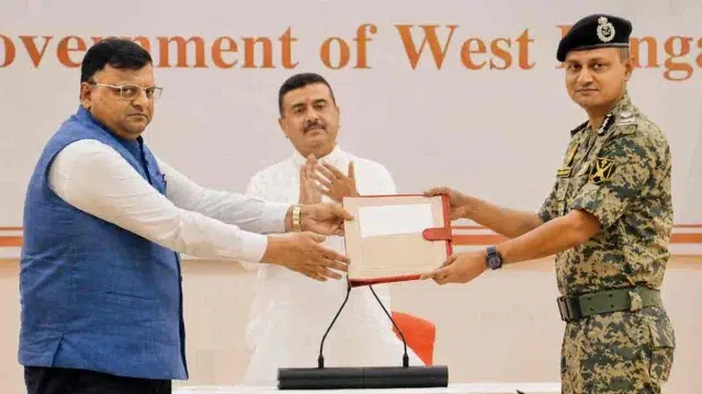 বিতর্কিত নাগরিকত্ব আইন কার্যকর, অনুপ্রবেশকারীদের রাজ্যছাড়া করবেন শুভেন্দু 1 b893401e9355a9fe8e7c1f10b541d58c 6a0dca08b6941