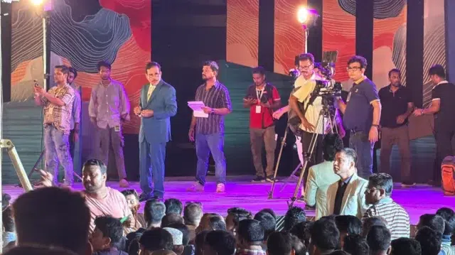 ইত্যাদি’র শুটিং স্পট থেকে শতাধিক মোবাইল চুরির অভিযোগ 1 d70271911b67c6e7c410d6998acab0a0 6a0e89f38f1f9