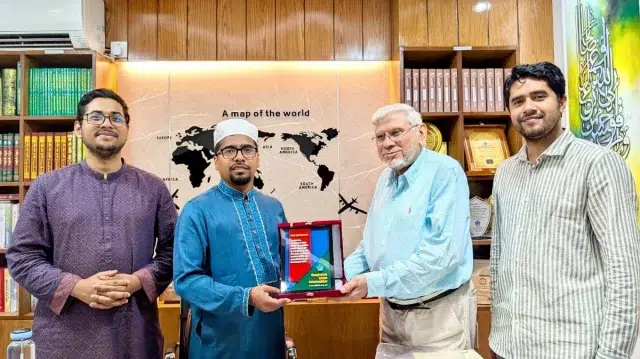 শিবির সভাপতির সঙ্গে পাকিস্তান জামায়াত নেতার সাক্ষাৎ 1 e7cea49ab8f304278357fdbd4abf6bd2 6a039f692b820