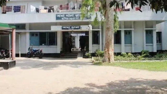 পুকুরের মাটি কাটা নিয়ে বিরোধের জেরে সংঘর্ষে নিহত ১ 1 ce9c17bf417f4b989c47ce9622564fbb 6a64be14630c4