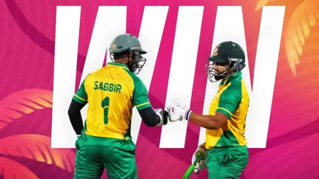 রোববার (২৩ আগস্ট) ডারউইনে টস জিতে প্রথমে ফিল্ডিংয়ের সিদ্ধান্ত নেয় বাংলাদেশ এইচপি। আগে ব্যাট করতে নেমে নির্ধারিত ২০ ওভারে ৭ উইকেট হারিয়ে ১৫৩ রান সংগ্রহ করে হোবার্ট হারিকেন্স একাডেমি। দলের পক্ষে টিগুই ওয়াইলি করেন সর্বোচ্চ ৫৩ বলে ৭৮ রান। ৪টি চারের সঙ্গে ৩টি ছক্কা হাঁকান তিনি। এছাড়া ১৭ বলে ২২ রান করেন ব্র্যাডলি হোপ। বাংলাদেশ এইচপির পক্ষে রুবেল ৩টি ও রিপন মণ্ডল নেন ২টি উইকেট। ১৫৪ রানের টার্গেটে ব্যাট করতে নেমে শুরুটা ভালো হয়নি বাংলাদেশ এইচপির। দলীয় ৬০ রানের মধ্যে ৪ উইকেট হারায় তারা। তবে একপ্রান্ত আগলে রেখে রানের চাকা সচল রাখেন সাব্বির রহমান। ৩৬ বলে ফিফটি পূরণ করেন তিনি।সাব্বিরের আগ্রাসী ফিফটিতে টানা দ্বিতীয় জয় বাংলাদেশ এইচপির 1 15c74f841e08fd8efdc1c7d9a9e7b3e2 6a8ae2320830d