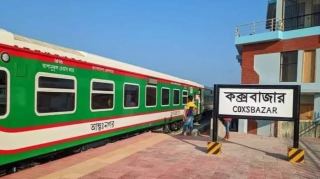 চলতি মাসেই ঢাকা-কক্সবাজার রুটে চালু হচ্ছে আরও একজোড়া ট্রেন 1 1873c5752939248f186cec93b6f9f435 6a6dd70eb662d