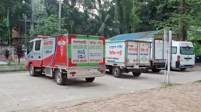নওগাঁয় পৌঁছেছে সৌদি আরবে আগুনে নিহত ৭ মরদেহ, ১০টায় জানাজা 1 7d578c6b1f44586bd03e5eb32b2964b9 6a90f7dfeb1a4