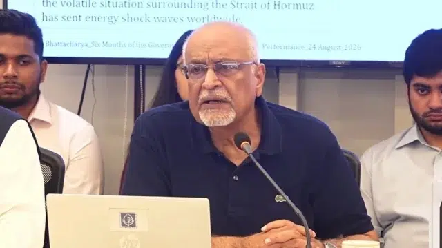 বন্ধ হয়েছে ৯৫ কারখানা, কাজ হারিয়েছেন ৬২ হাজার শ্রমিক 1 8464a56a1fa94ee936782904a1f149bc 6a8cbb865f3c1