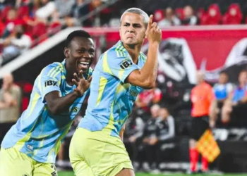 ইতিহাস গড়লেন বাংলাদেশি বংশোদ্ভুত কাভান সুলিভান 2 92d0bd84df609858885cb78ec1e271cf 6a93a26c9d0f2