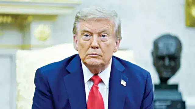 আত্মসমর্পণ করে ইরানকে সাদা পতাকা ওড়ানোর আহ্বান ডোনাল্ড ট্রাম্পের 1 9aef08f72cdbc06049f64b0f53afb813 6a831d7e16b78