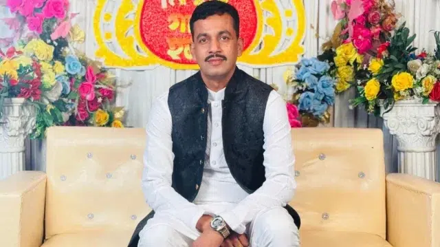 মামলা পরিচালনা করতে গিয়ে কোটি টাকাসহ প্রবাসীর স্ত্রীকে নিয়ে পালালেন আইনজীবী 1 afd707427e4434203c2b86a3c2587726 6a8b0ab23d5da