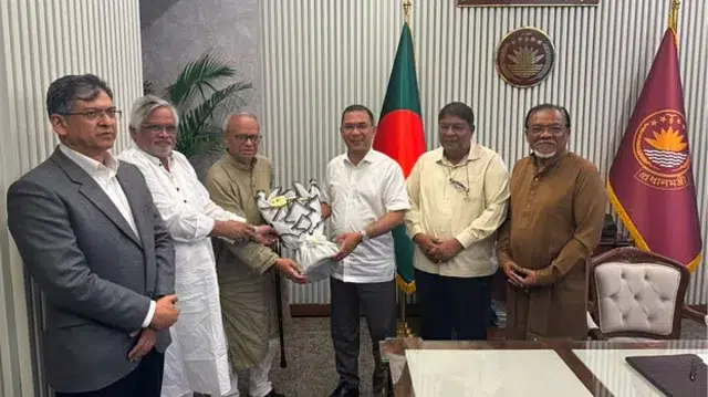 প্রধানমন্ত্রীর সঙ্গে নতুন চার স্থায়ী কমিটি সদস্যের সাক্ষাৎ 1 b3219fdbfc89e367ac046875175ff1c2 6a84a0f849d02