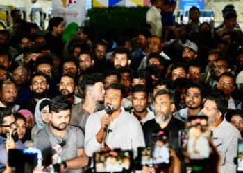 ৩ দাবি মানলে ঢাকা শহরে আর ককটেল ফুটবে না: পাটওয়ারী 4 3f8680e7aea612d247232607c53cc26b 6ab1e86827abc